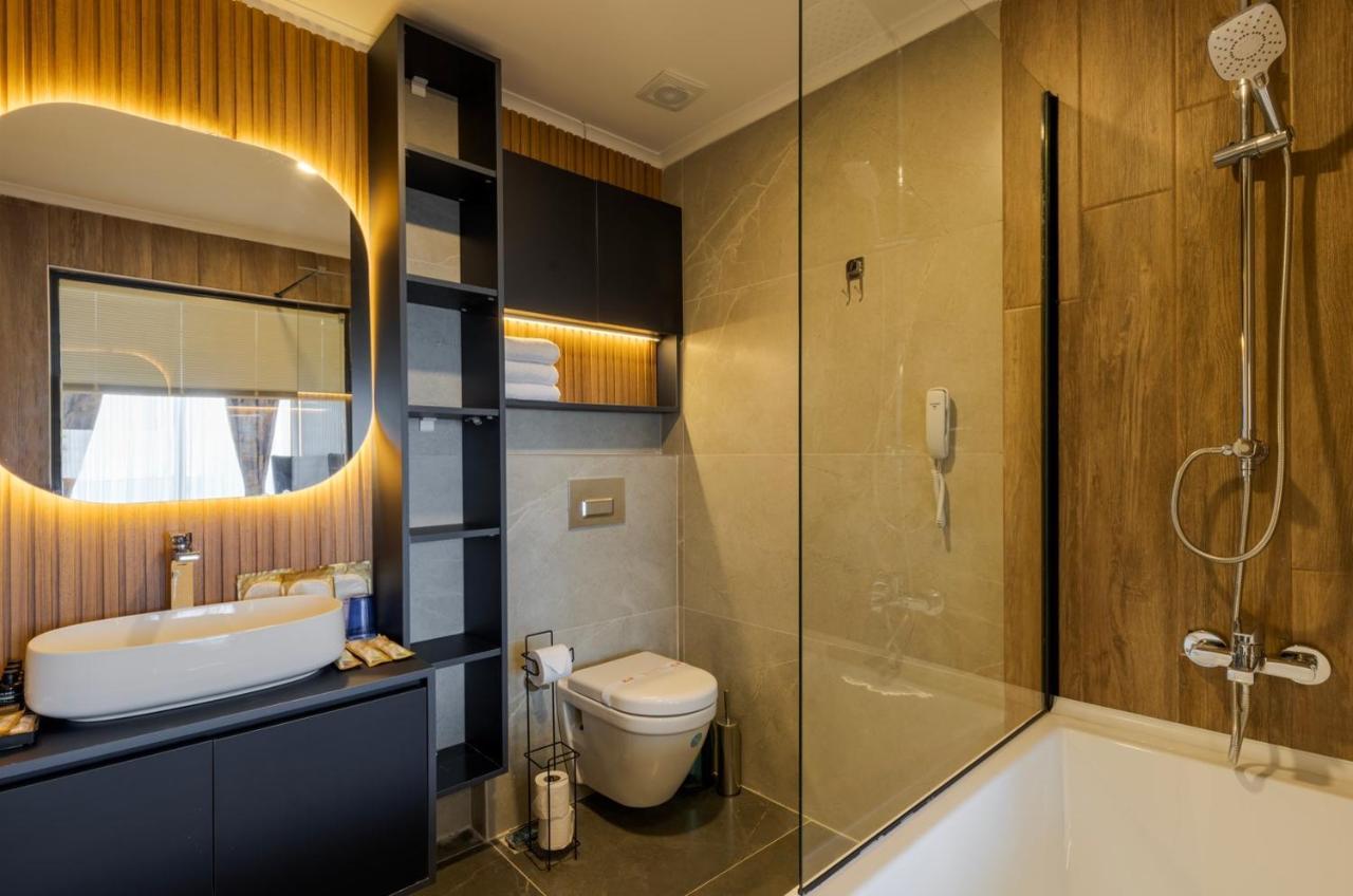 Tema 242 Otel 2*