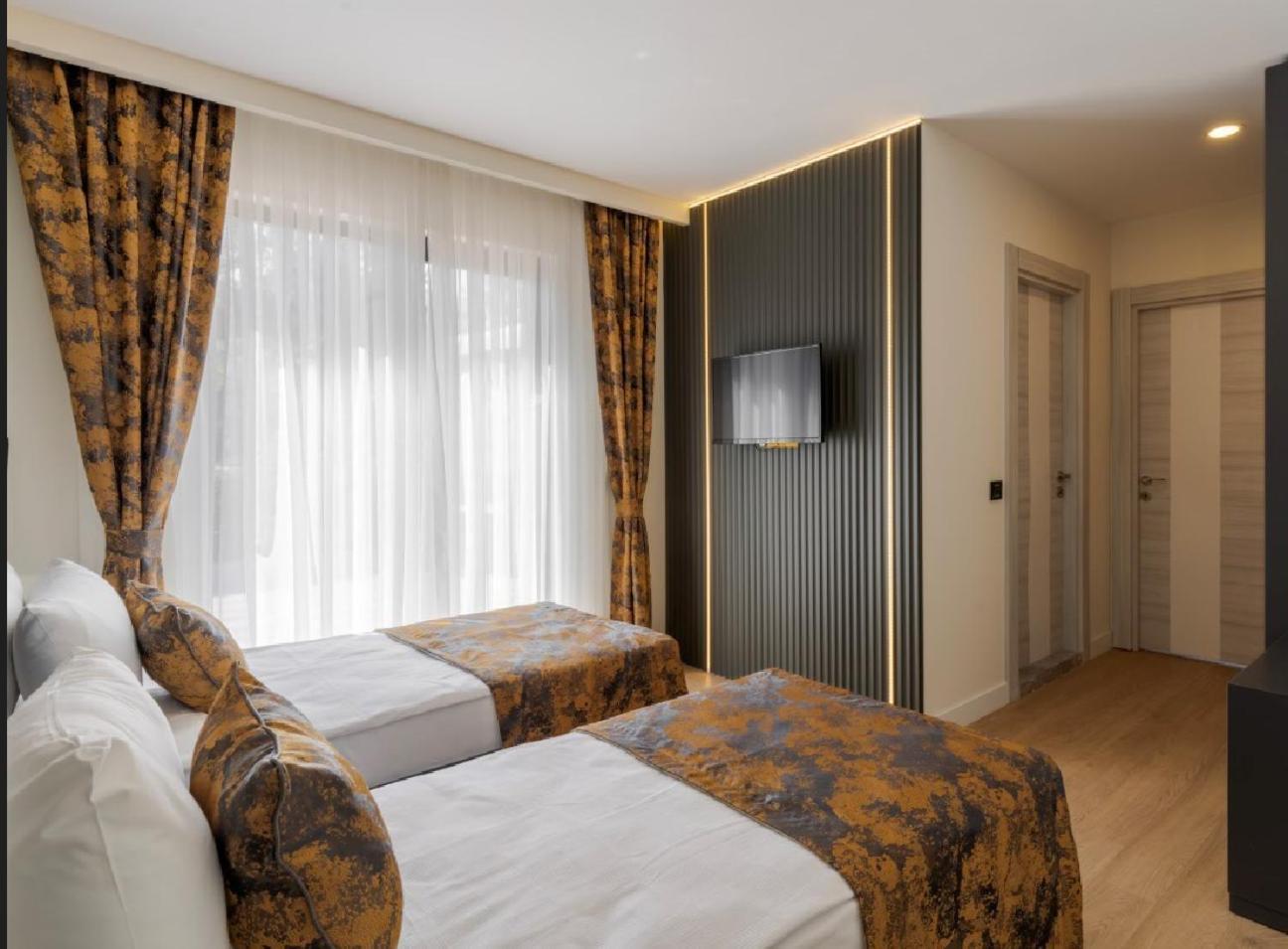 Tema 242 Otel
