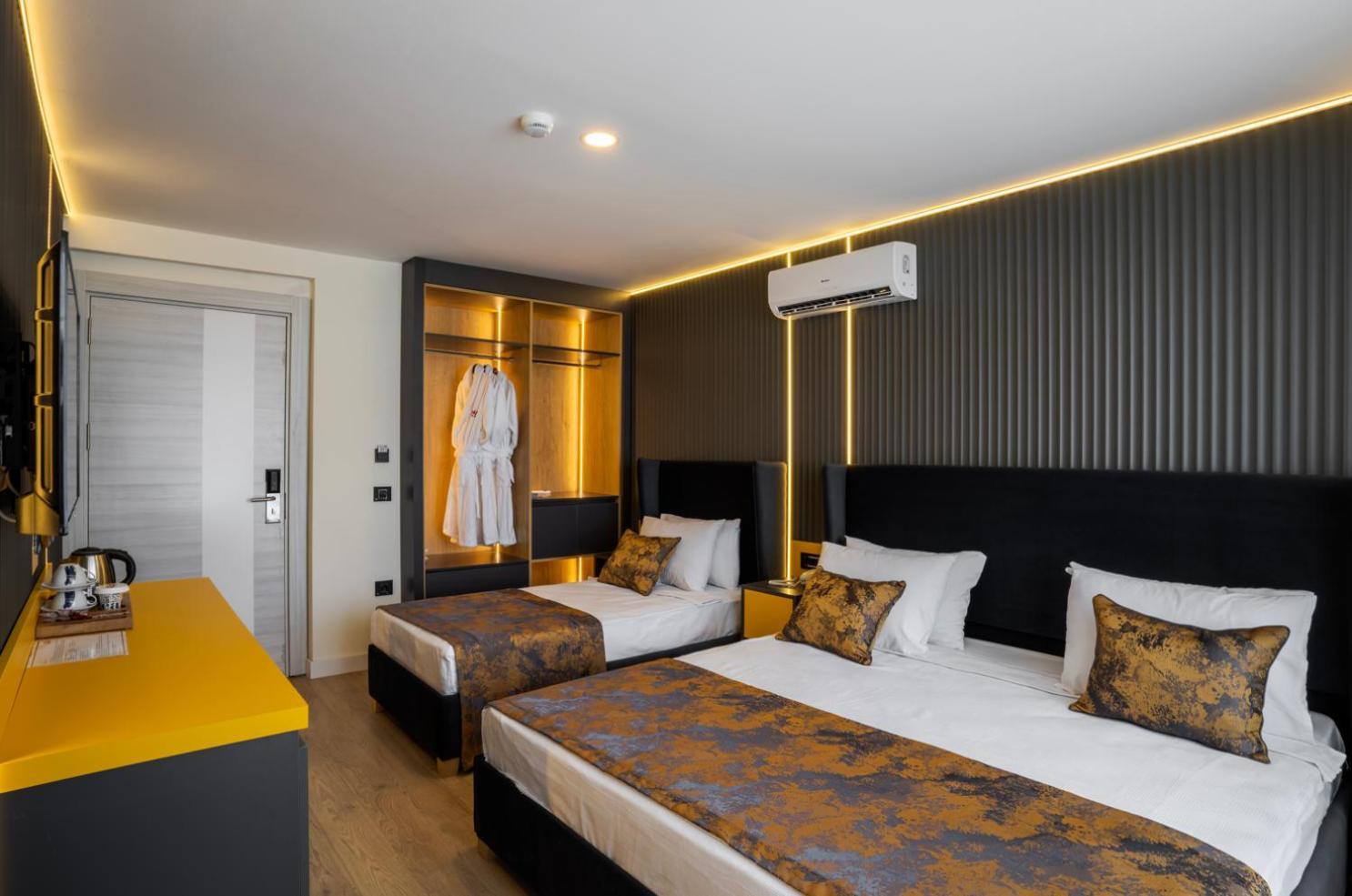 Otel Tema 242